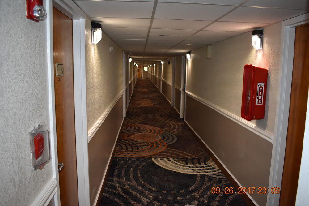 Mho Hotel Bordentown Exterior photo